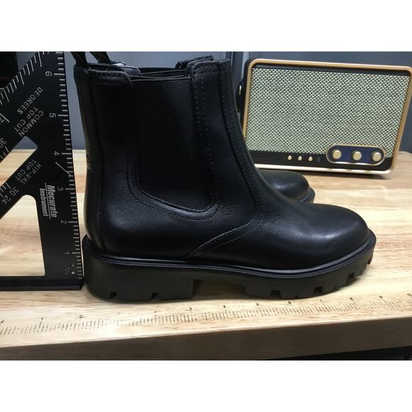 Nine West Women's 5M Black Leather Pull On Mid-Calf Round Toe Chelsea Boots - Picture 2 of 5